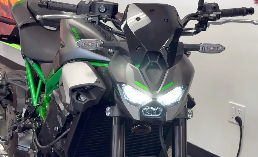 Kawasaki Z900