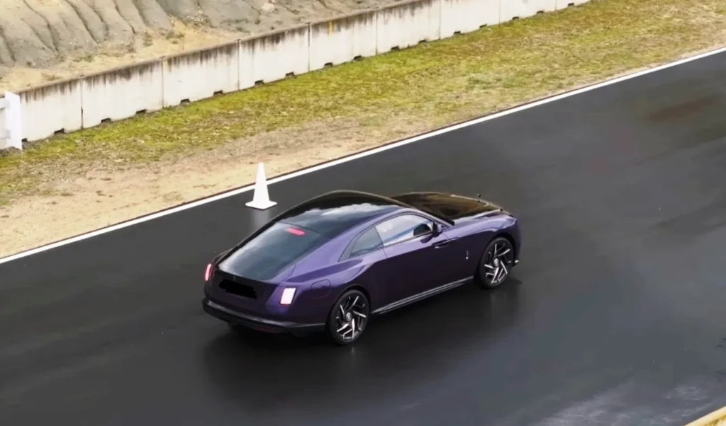 RollsRoyceSpectre
