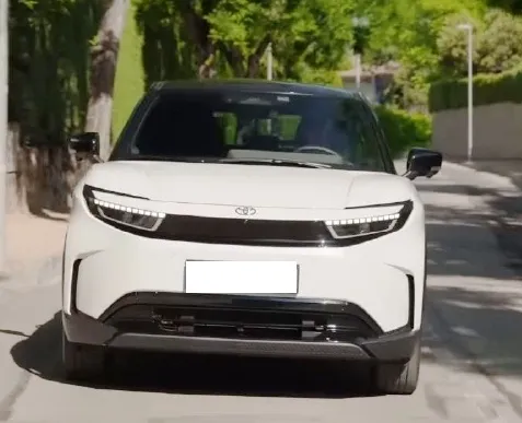 ToyotaUrbanCruiserPrototype