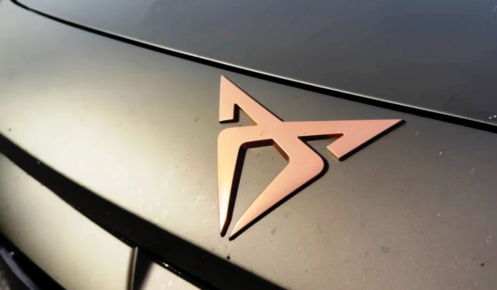 CupraFormentorVZ3SUV
