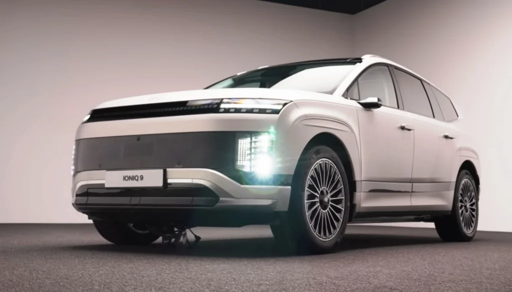 HyundaiIONIQ9ElectricSUV