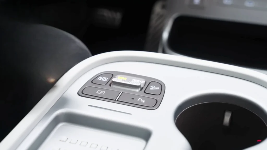 HyundaiIONIQ9ElectricSUV