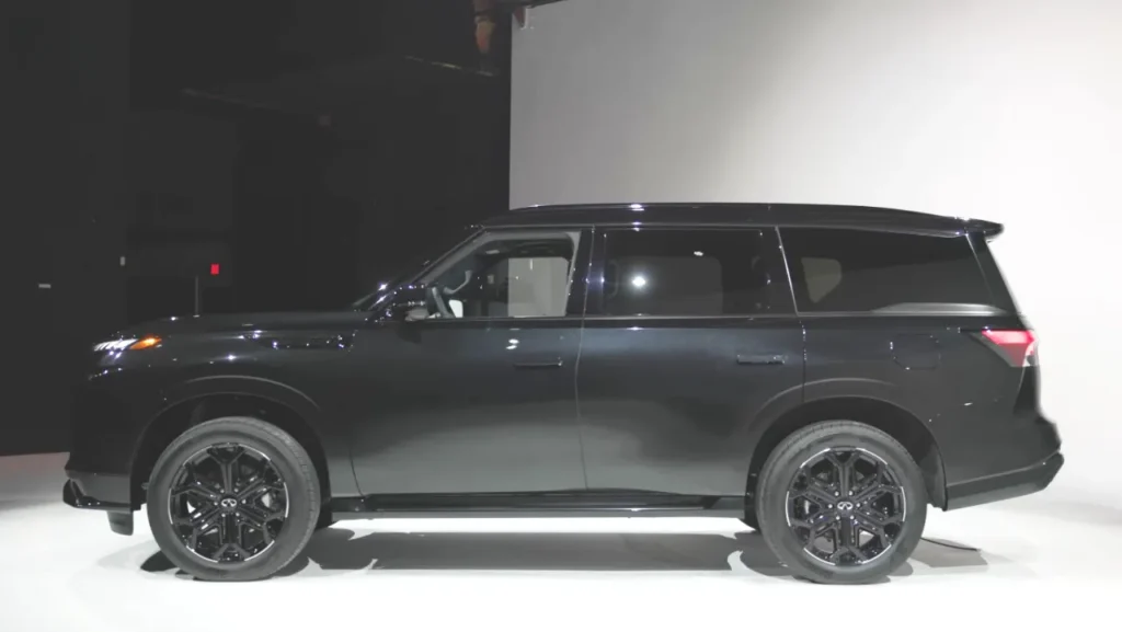 Infiniti QX80