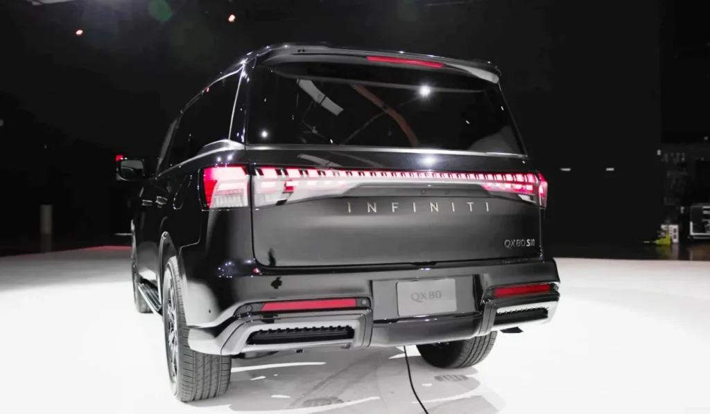 Infiniti QX80