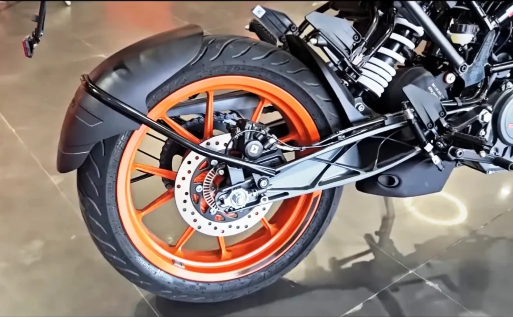 KTM160Duke