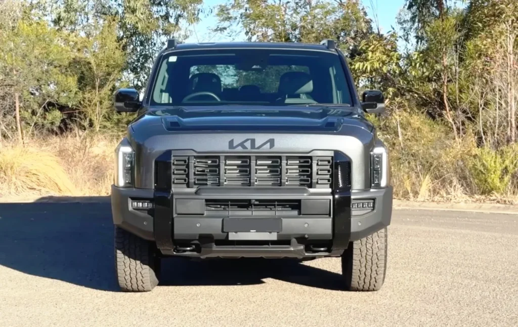 Kia Tasman