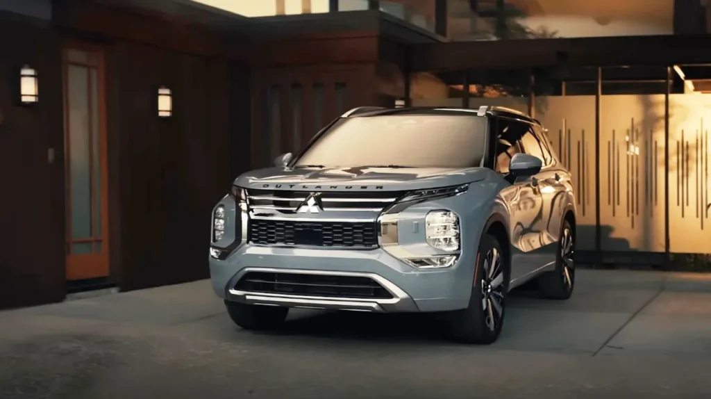 MitsubishiOutlander
