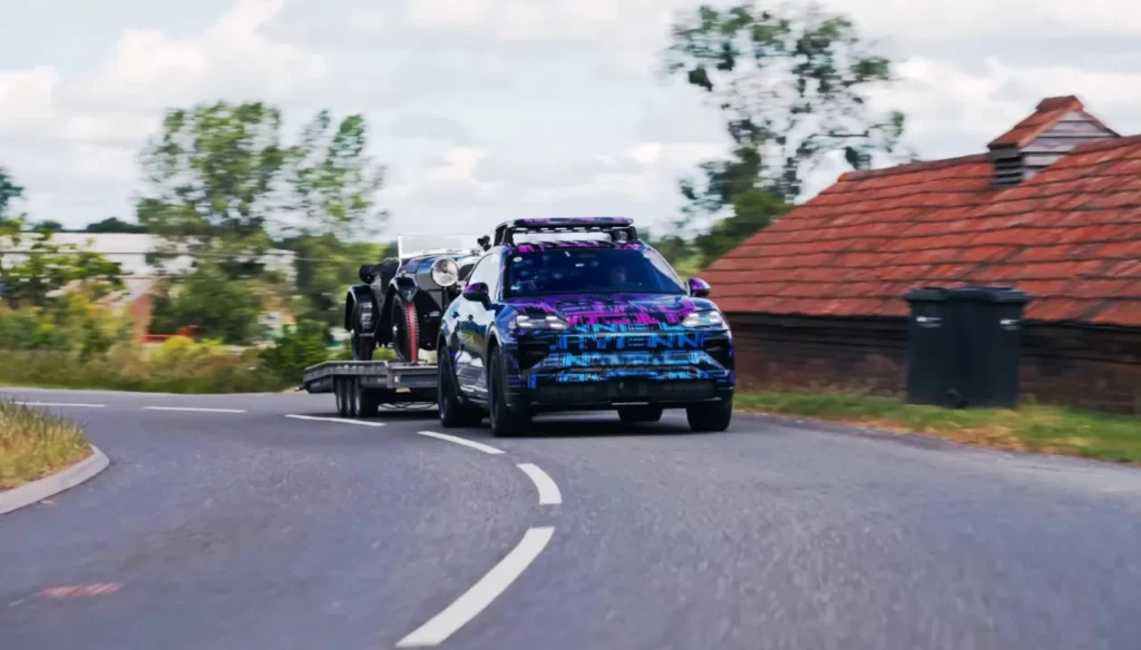 Porsche Cayenne Turbo Electric