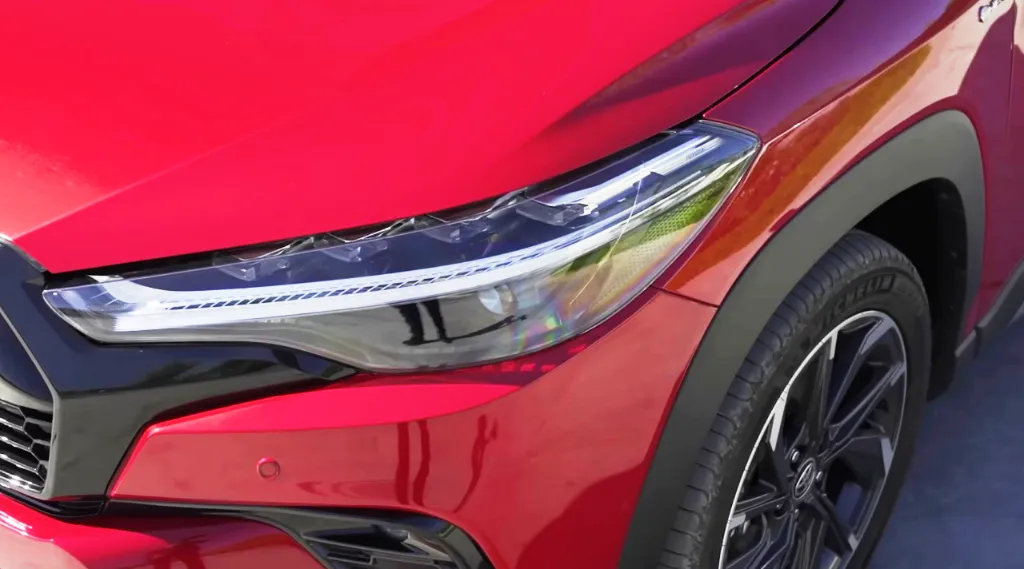 ToyotaCorollaCrossHybrid