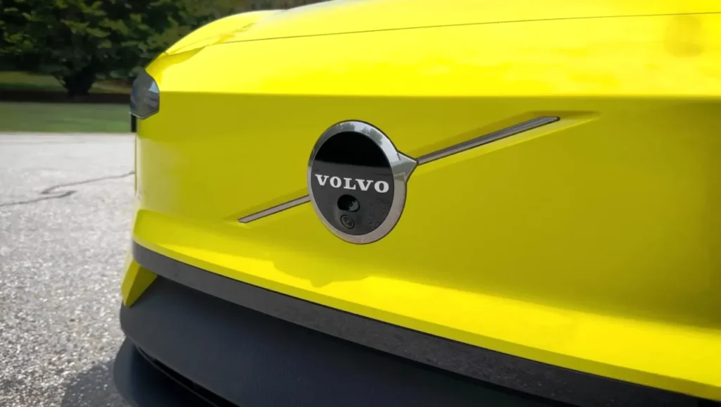 Volvo EX30