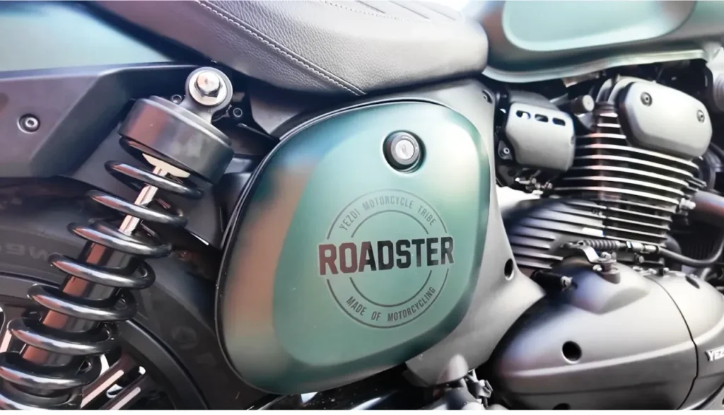 YezdiRoadster