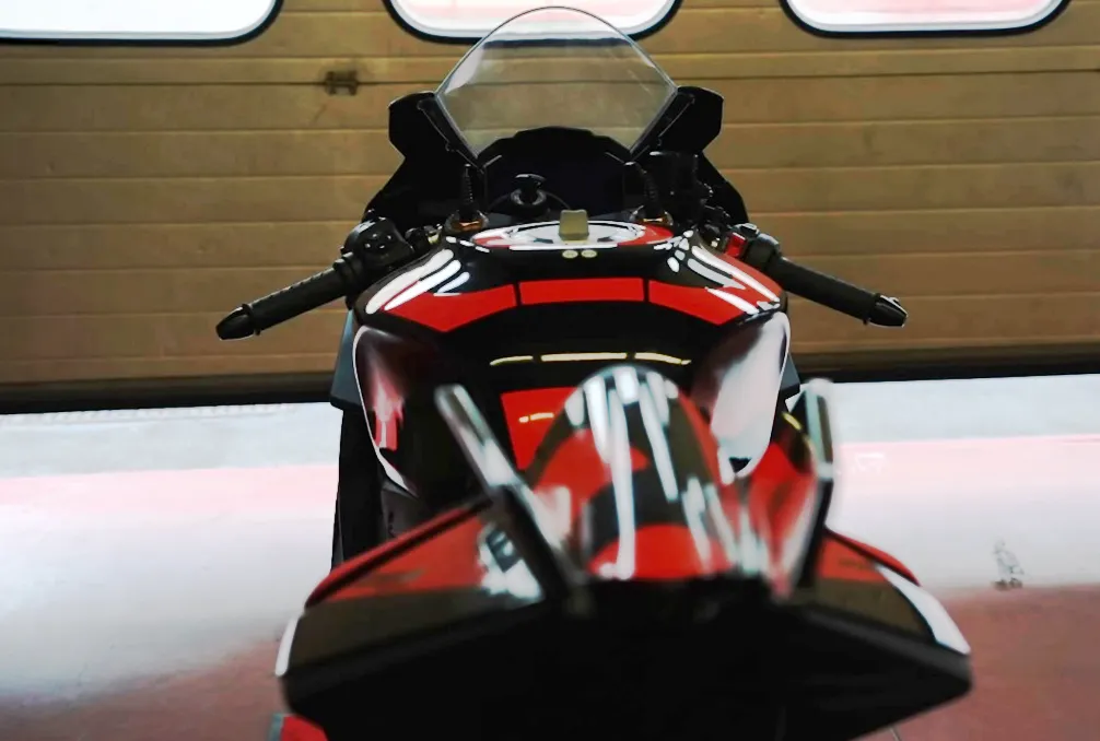 Aprilia RSV4