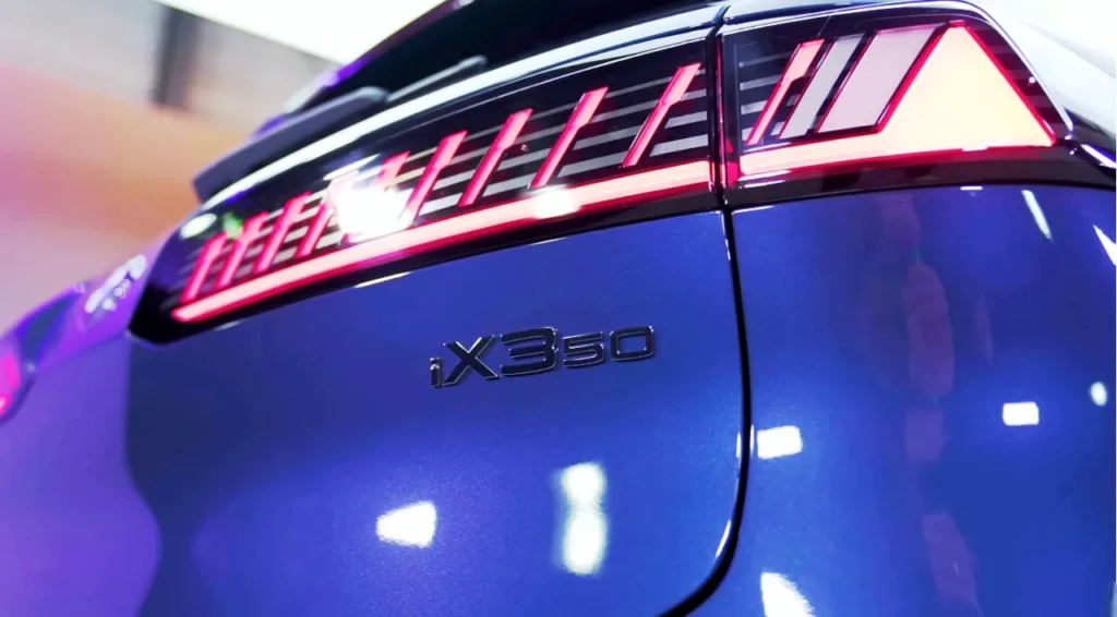 BMWiX3