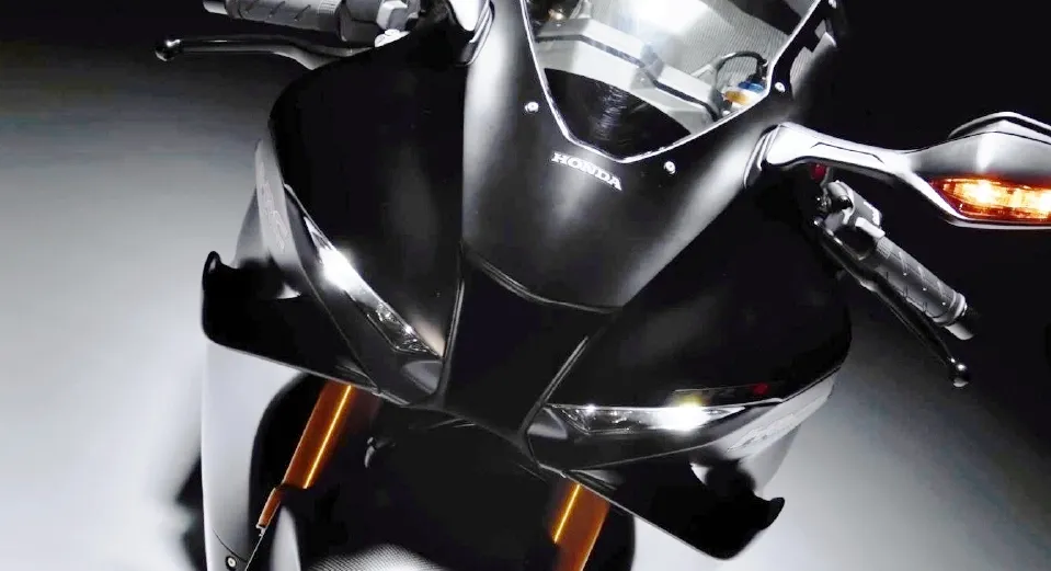 Honda CBR1000RR-R Fireblade SP