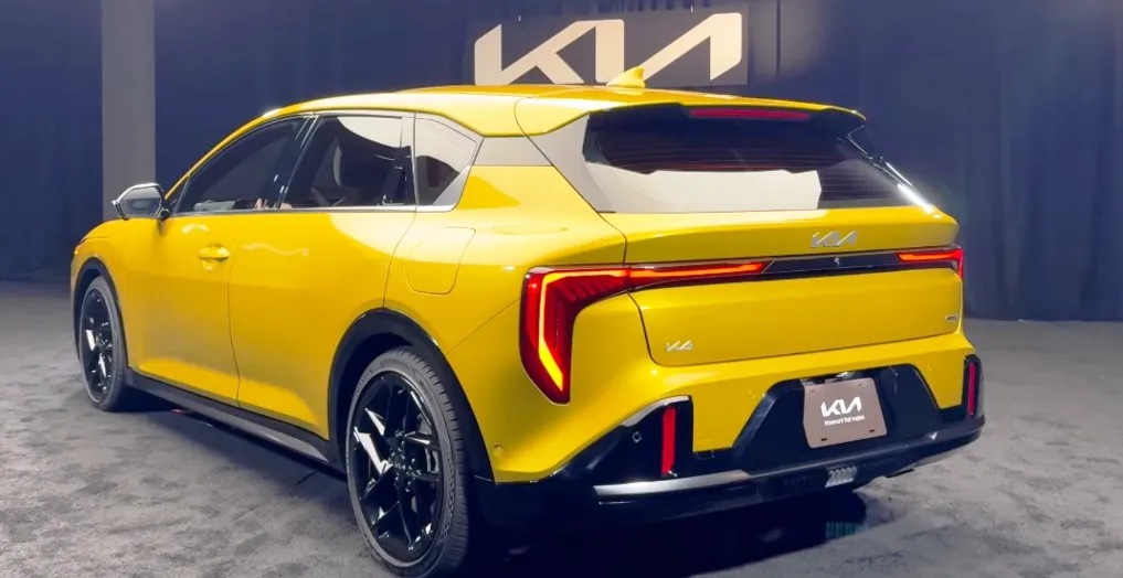 Kia K4 
