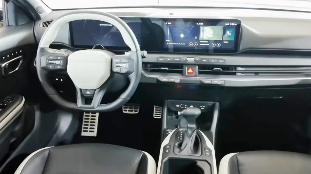 Kia K4