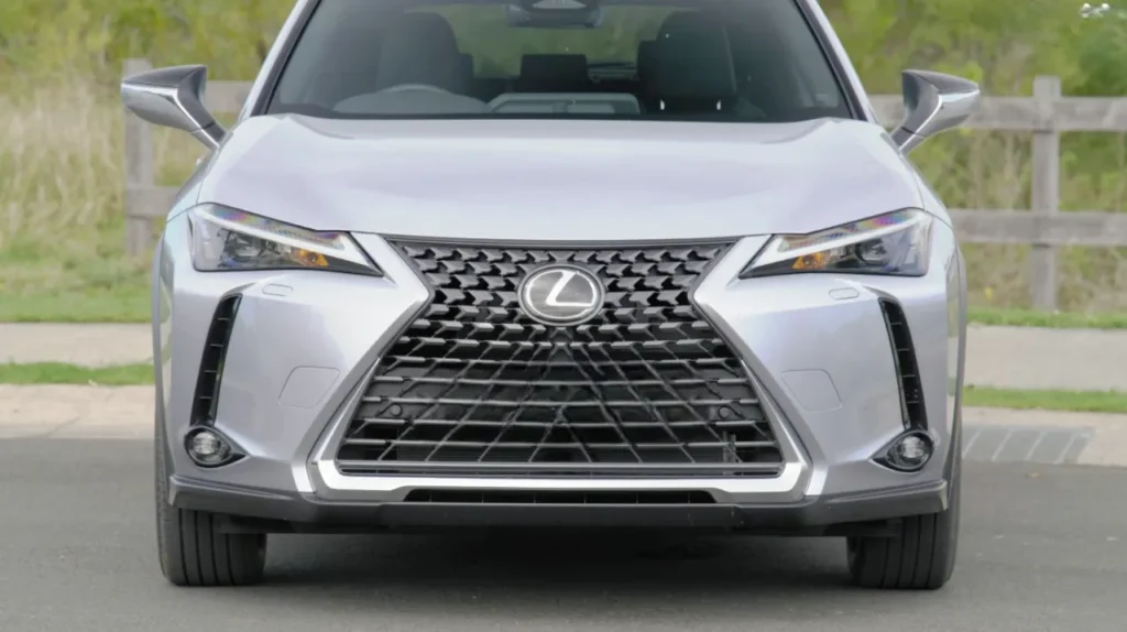 LexusUX300h