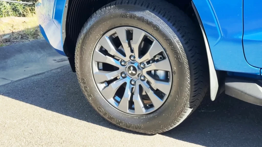 MitsubishiTriton