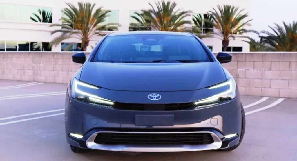 Toyota Prius XSE