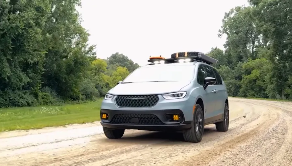 ChryslerPacificaGrizzly