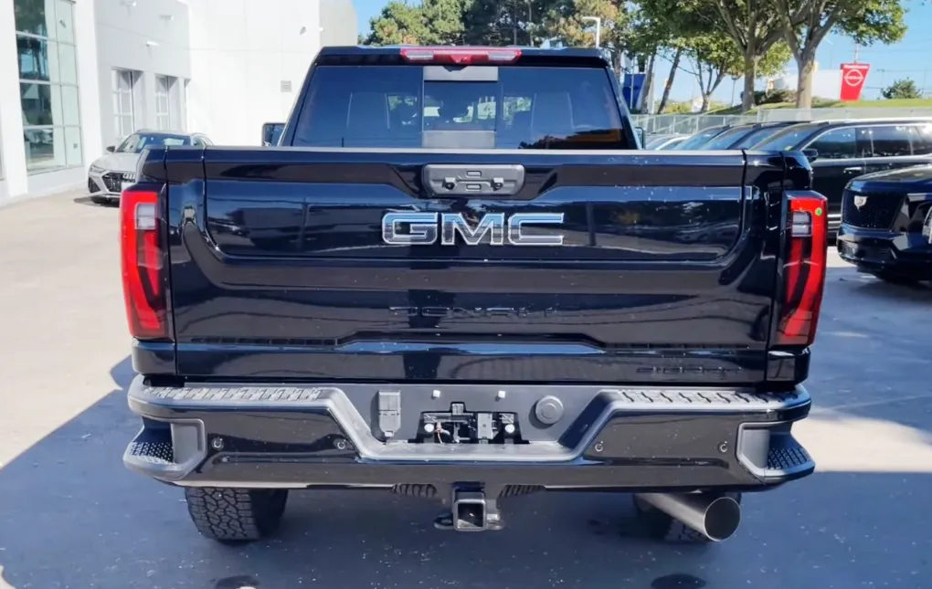 GMCSierra2500Denali