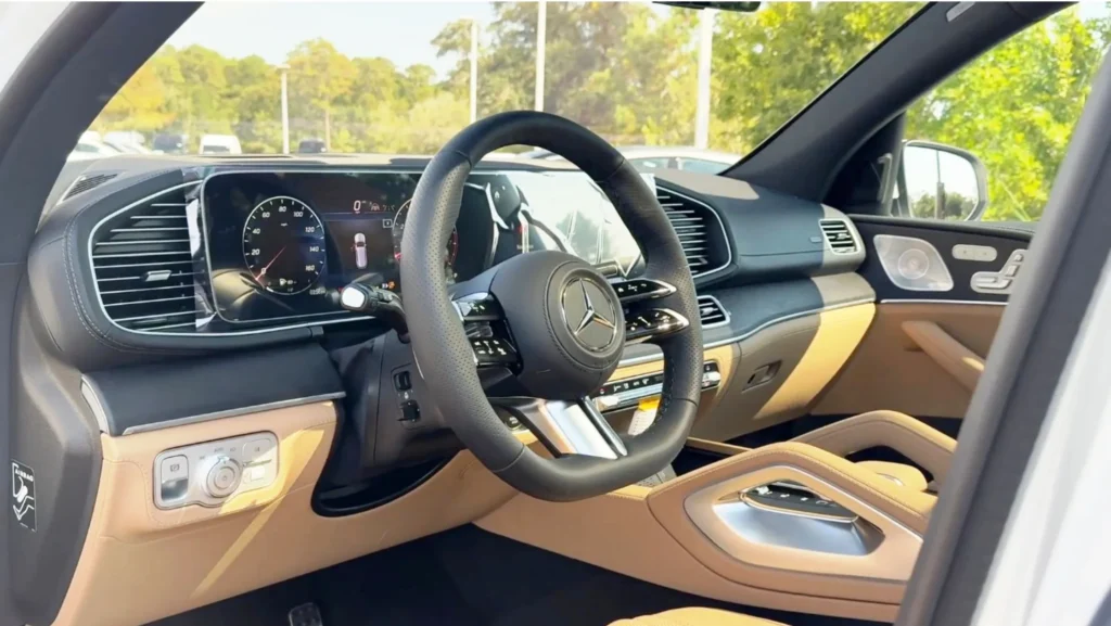 MercedesBenzGLS580
