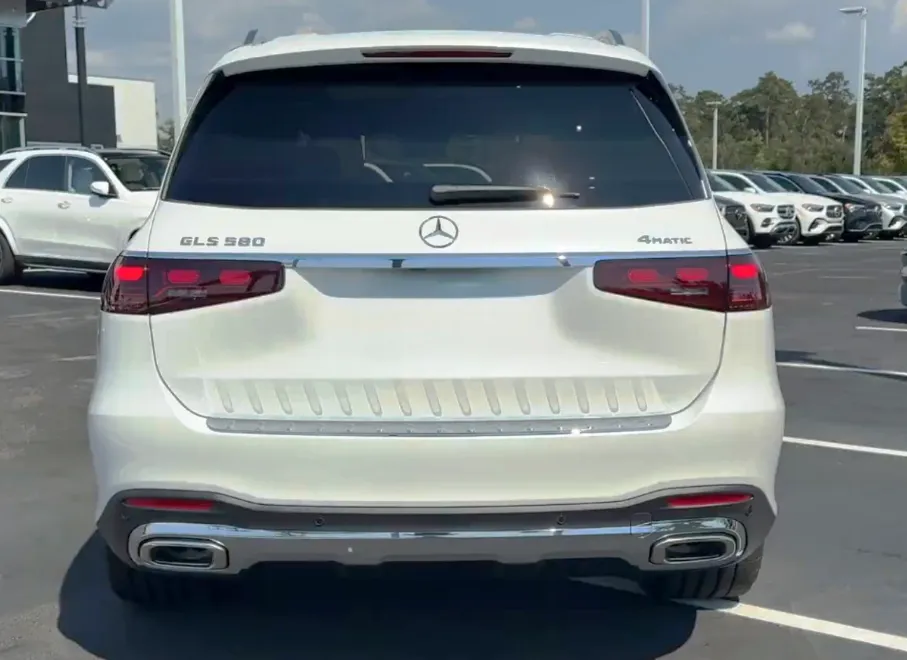 MercedesBenzGLS580
