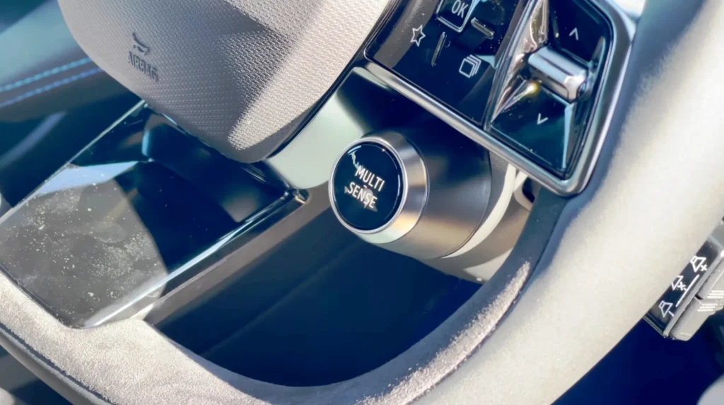 RenaultMeganeE-Tech