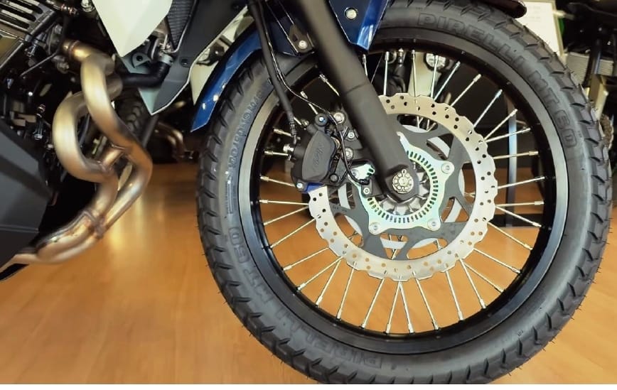 2025KawasakiVersysX300review