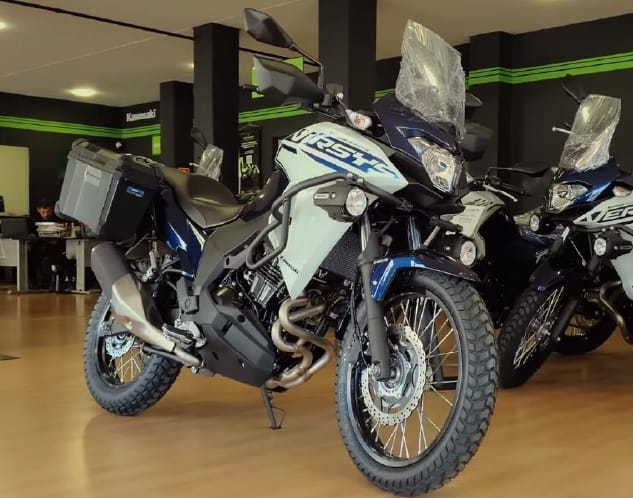 2025KawasakiVersysX300review