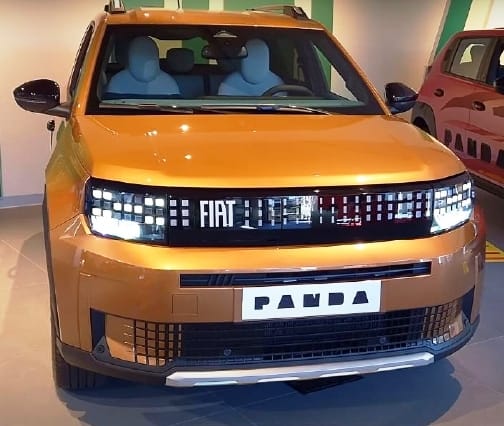 2025FiatGrande PandaEuropeNewCityHero