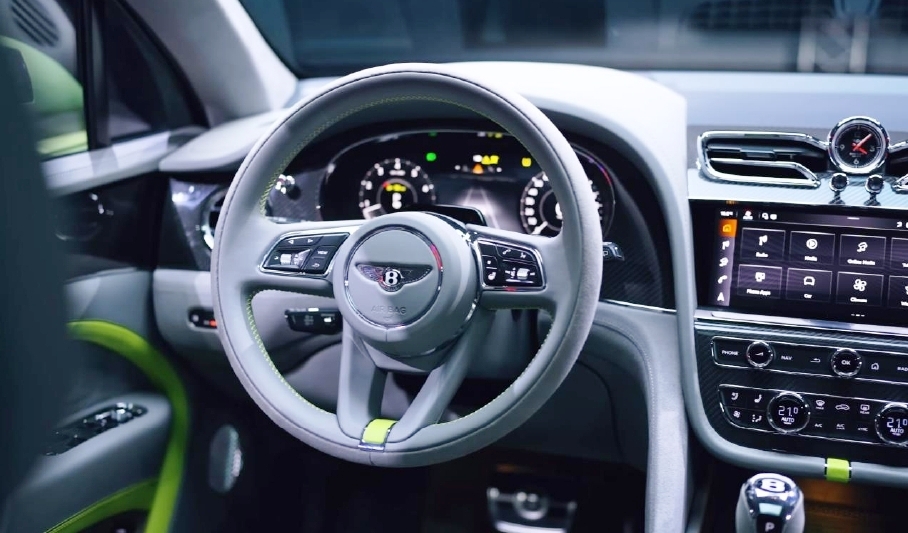 2025BentleyBentaygaSpeedReview