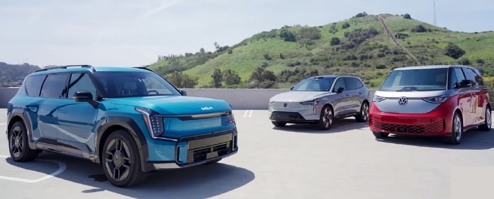 Volvo EX90 vs Kia EV9 vs VW ID. Buzz