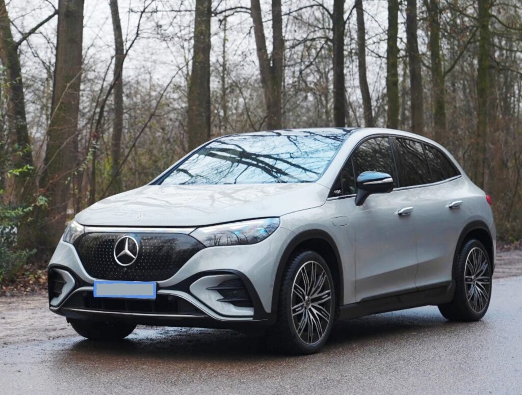 2025MercedesBenzEQEluxuryelectriccarinSoutheast Asia
