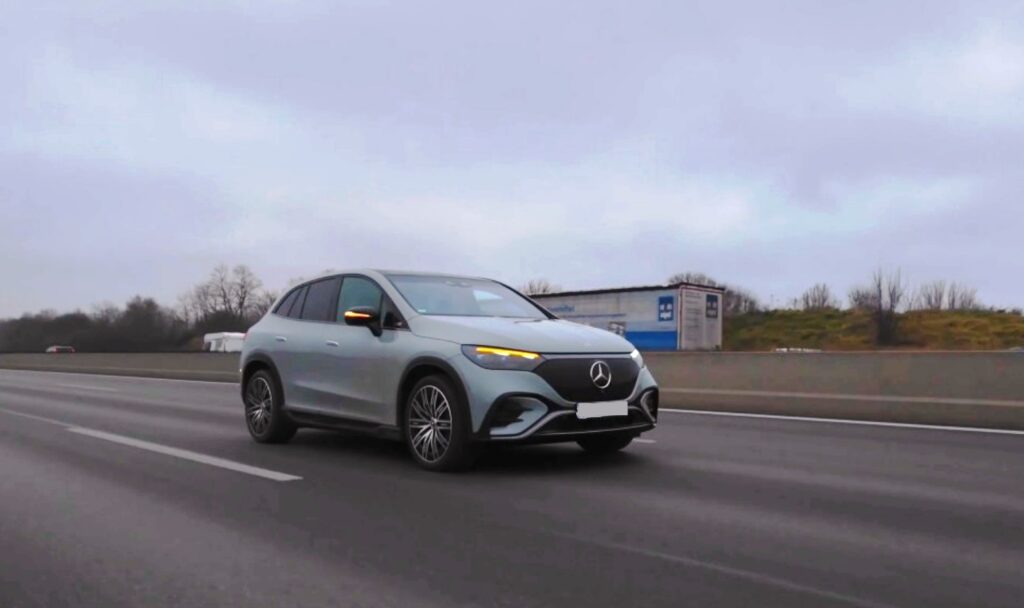2025MercedesBenzEQEluxuryelectriccarinSoutheast Asia