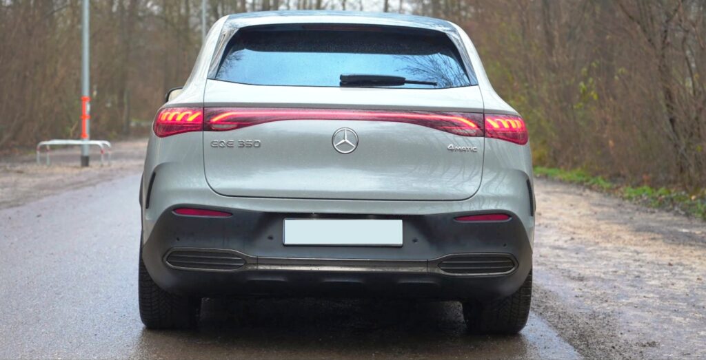 2025MercedesBenzEQEluxuryelectriccarinSoutheast Asia