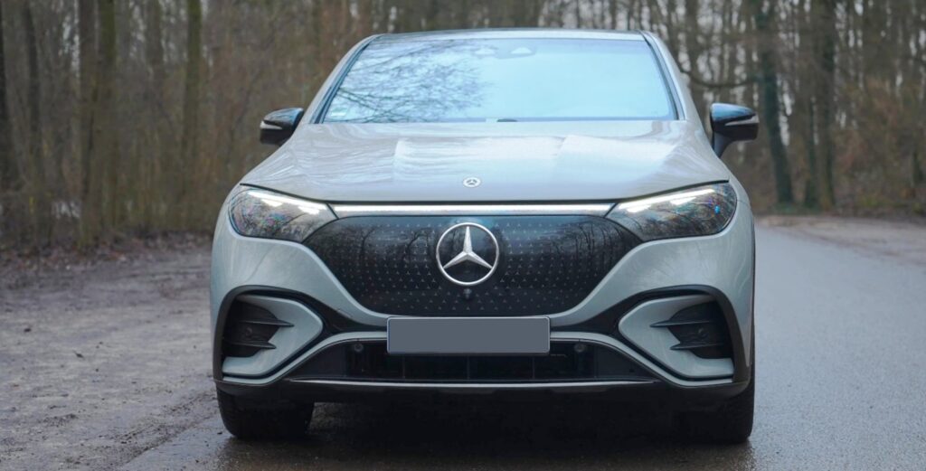 2025MercedesBenzEQEluxuryelectriccarinSoutheast Asia