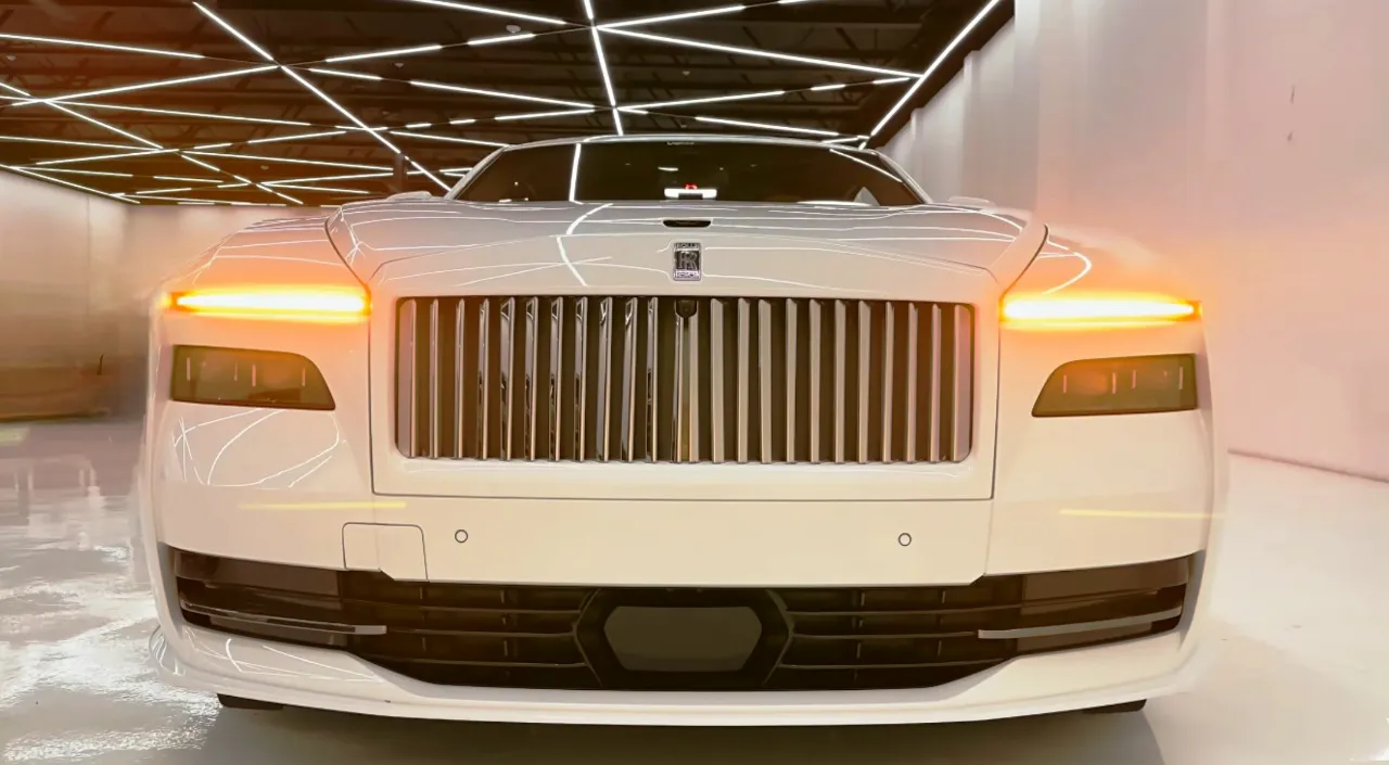 RollsRoyceSpectre