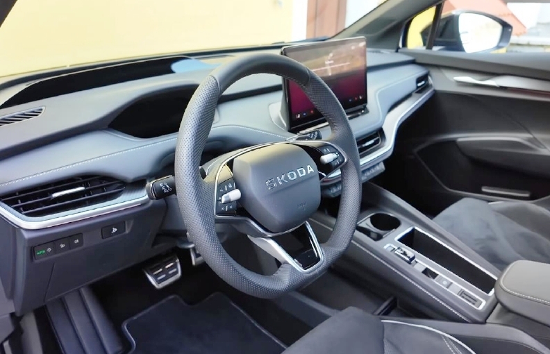 SkodaEnyaq2025EuropeEV