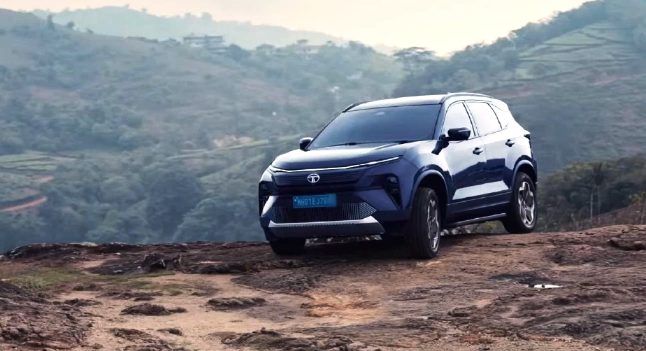 TataHarrierEVIndia