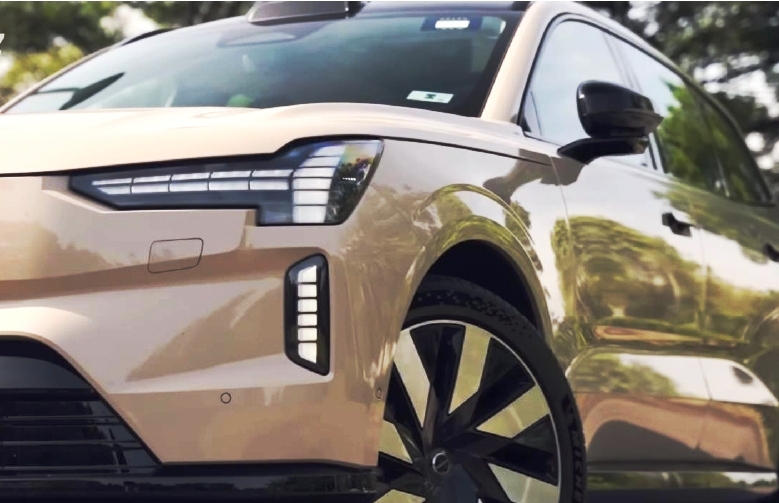 Kia EV9,Volvo EX90,VW ID Buzz Review2025