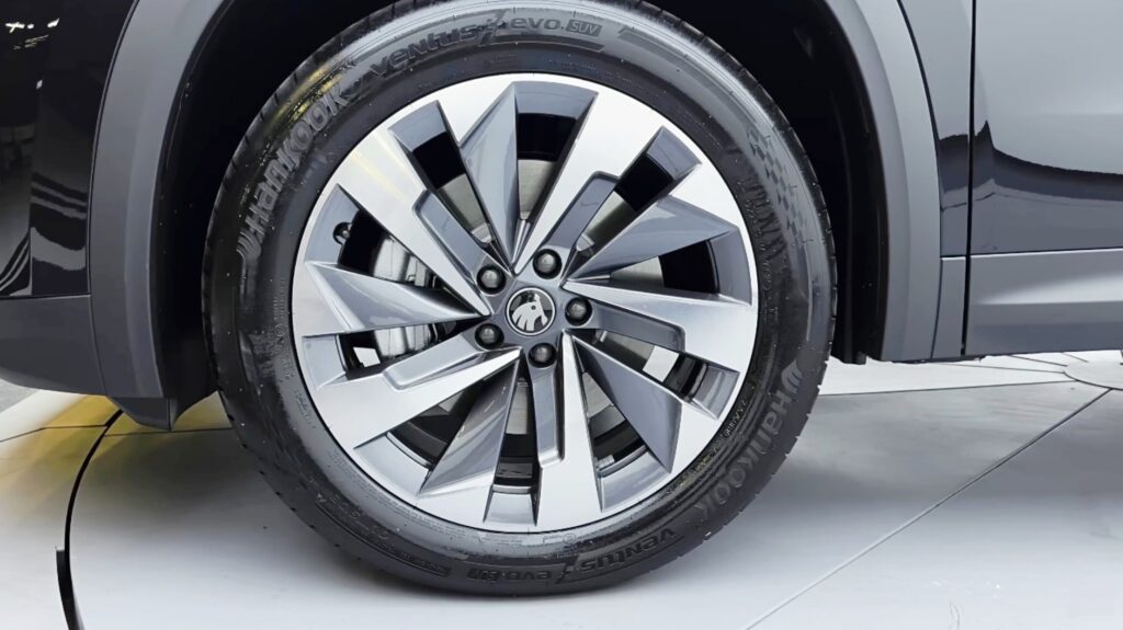ToyotaFortunervsŠkodaKodiaq