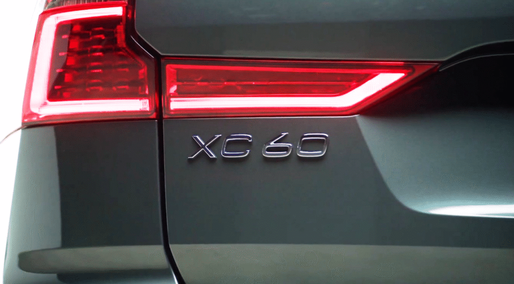 VolvoXC60Review2025SUV