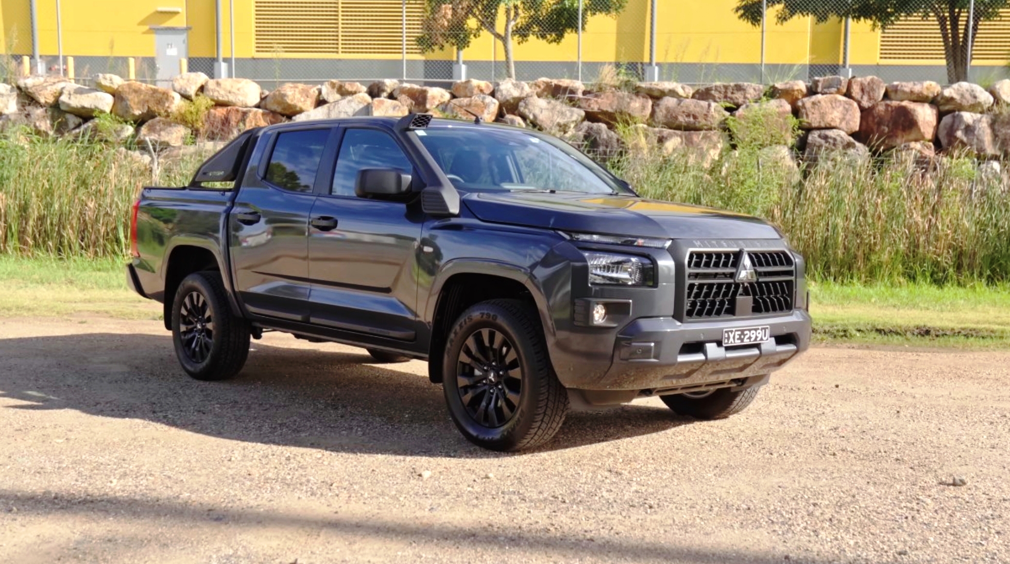 2025 Mitsubishi Triton GLX-R