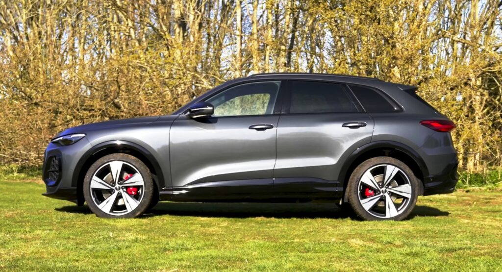 AudiQ5Plug-in HybridLuxurySUV