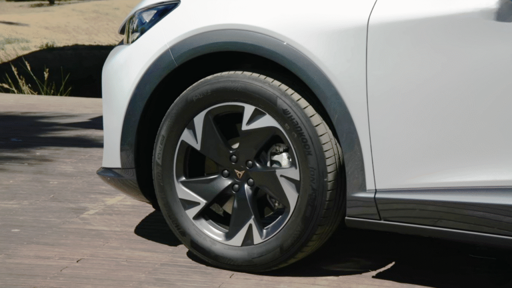 ElectricCoupéSUV2025CUPRATavascan