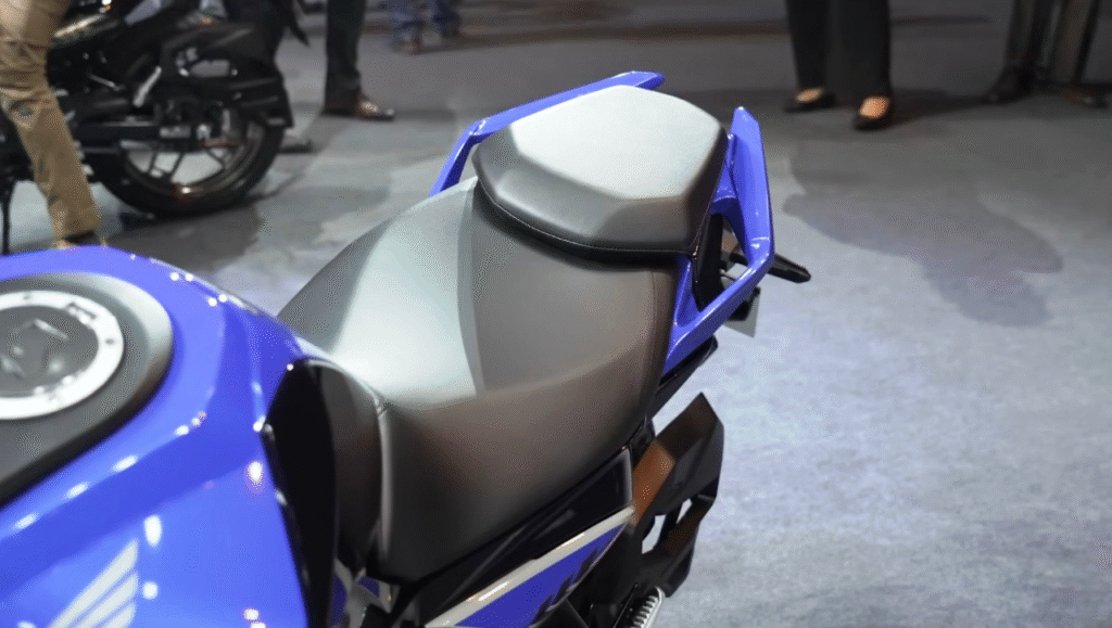 HondaCB125Hornet2025
