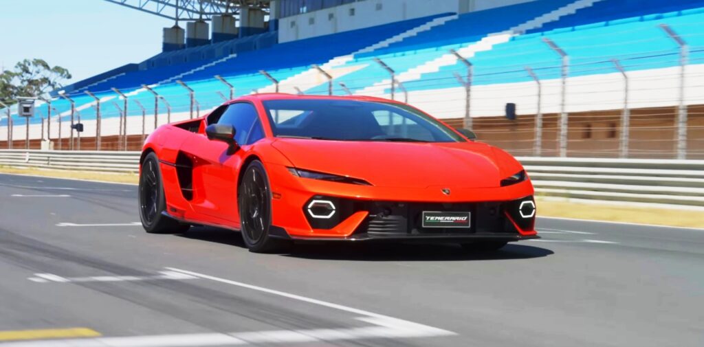 LamborghiniTemerarioHybridV8Supercar