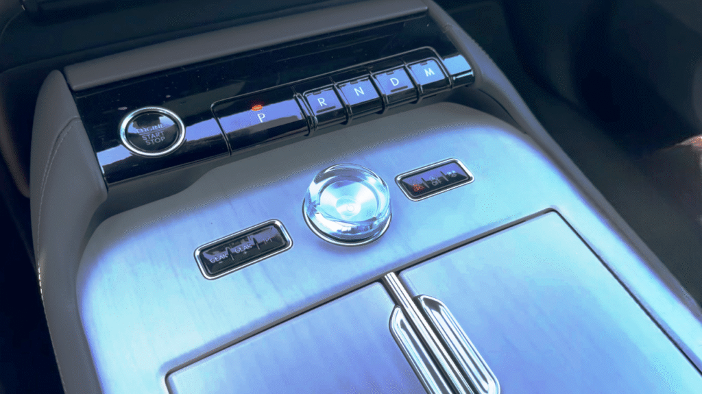  2025LincolnNavigator