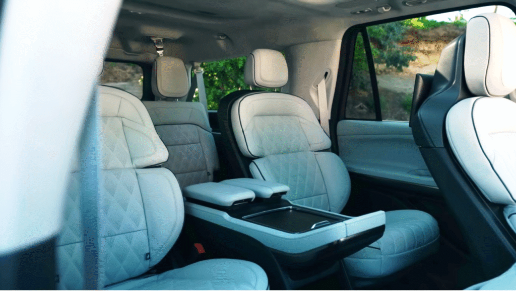  2025LincolnNavigator